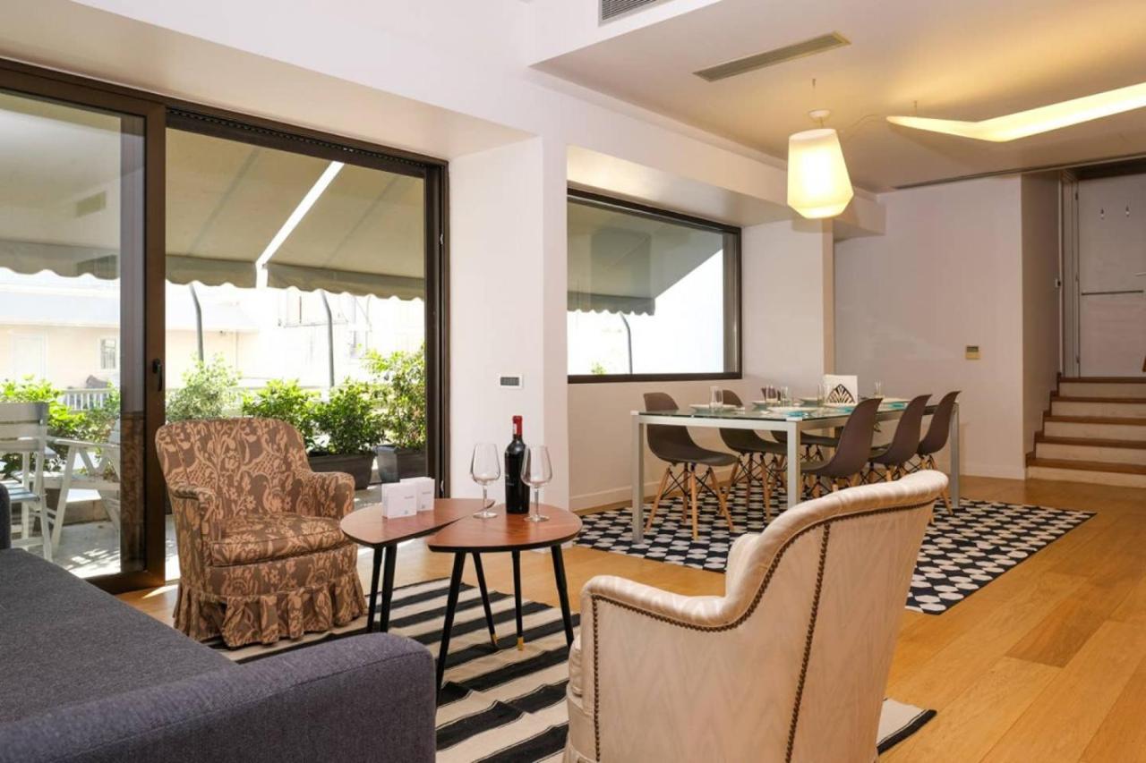 Urban Luxury Homm Apt. In Deinokratous Str. Lejlighed Athen Eksteriør billede